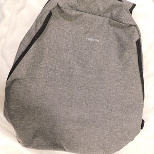 Gray commuter laptop backpack
